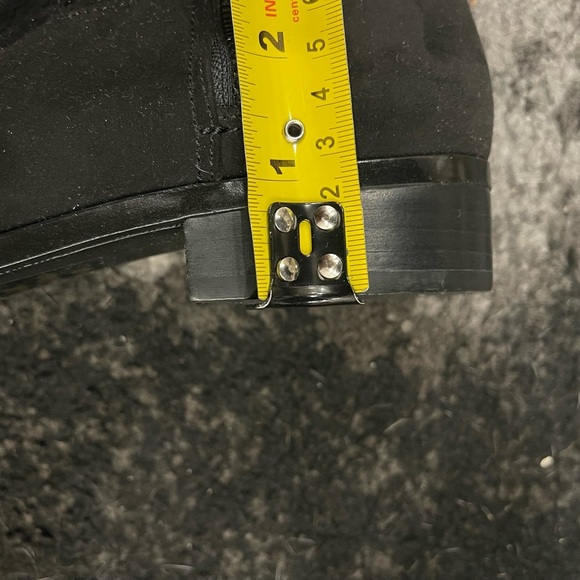 Knee height boots got from Aldo
Size: US 7.5 / UK 5 - Picture 9 of 9